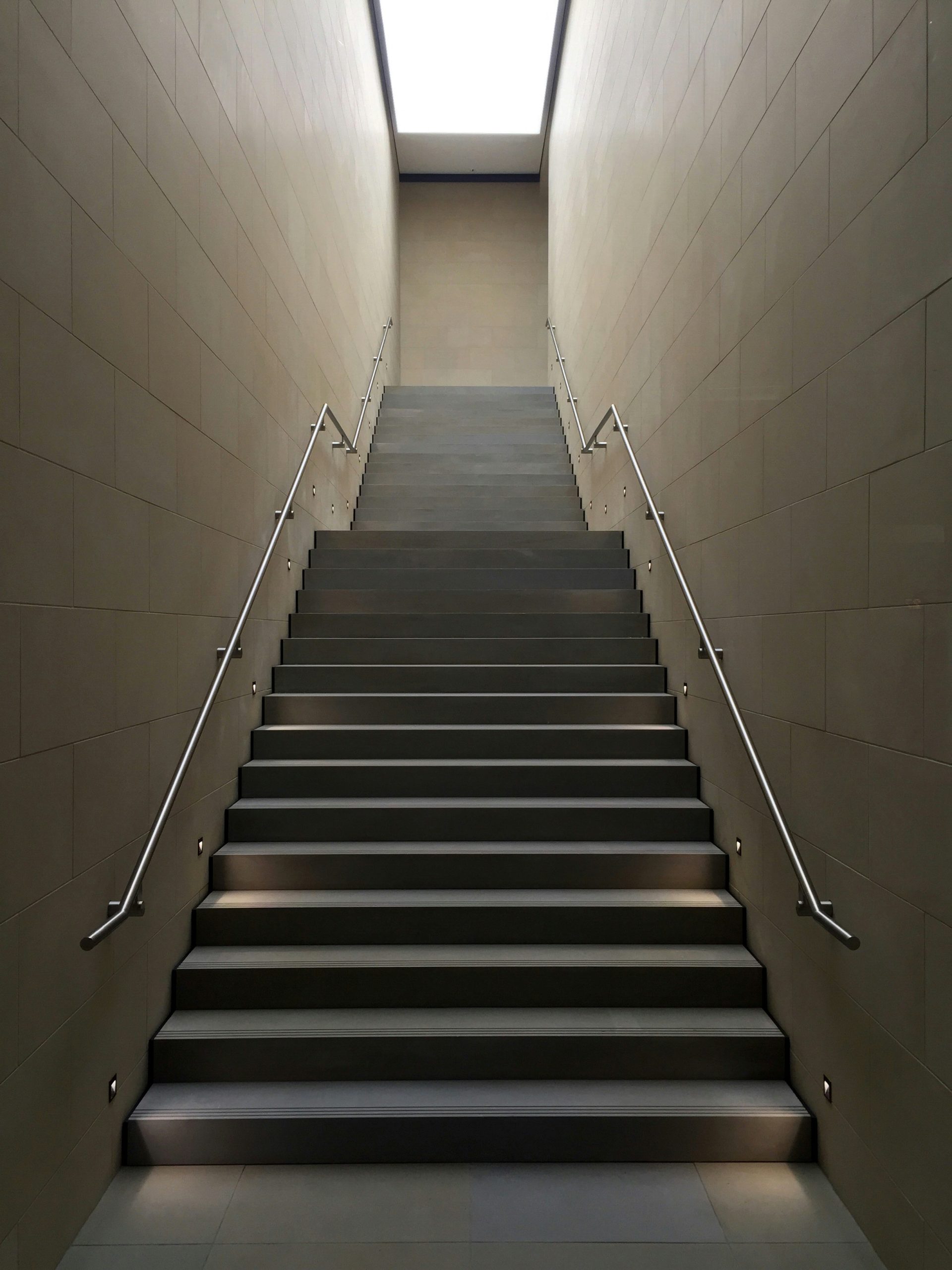 property owner liability for unsafe stairs in California